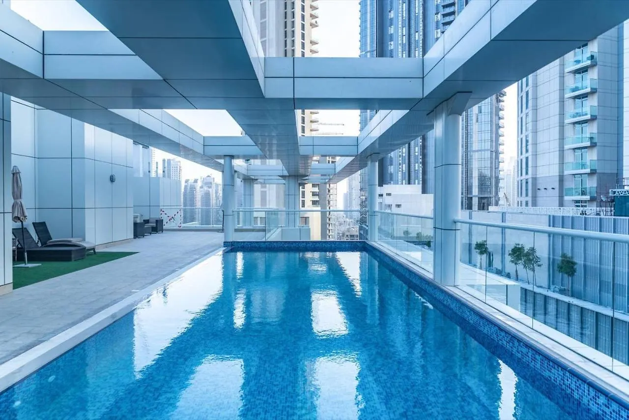 Frank Porter - Mon Reve Apartment Dubai United Arab Emirates